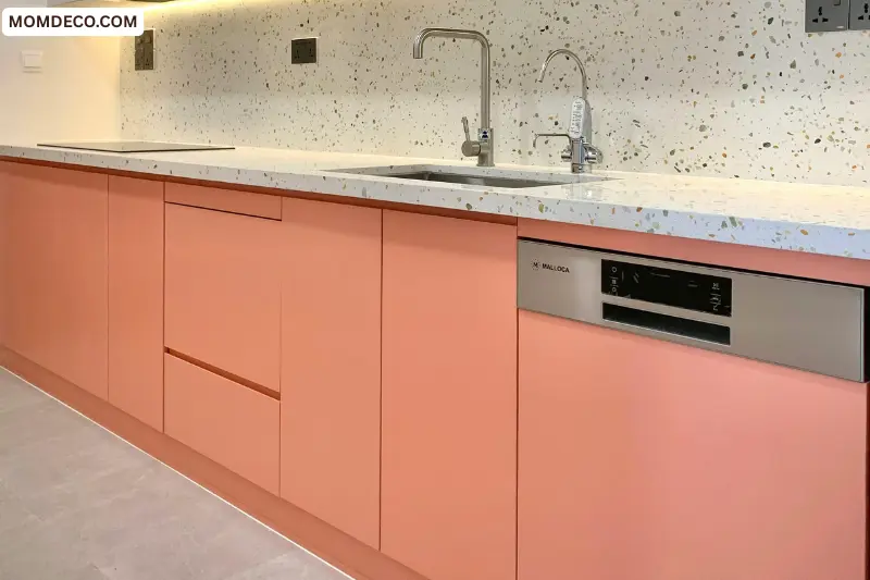 integrated or hidden handles