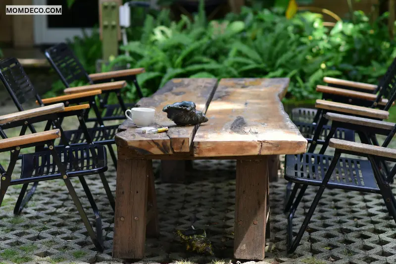 outdoor diy dining table for patio use