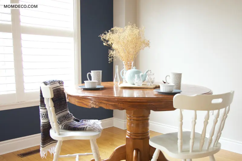 round space-saving diy dining table
