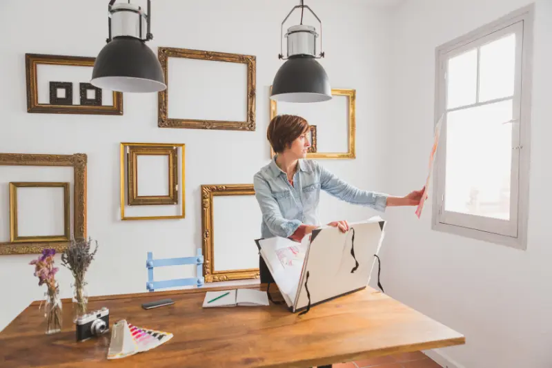how to arrange mcm wall decor like a designer
